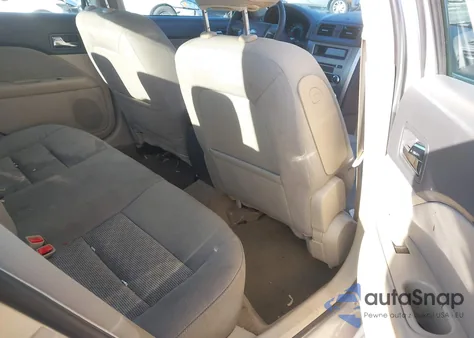 2010 Ford Fusion Se из США, поврежденный, VIN 3FAHP0HA8AR279197